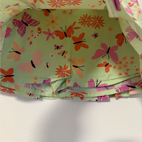 Lilly Pulitzer Green and Pink Butterfly Mini Skort - Picture 7 of 10